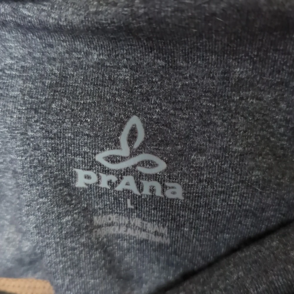 Prana leggings heathered gray with light brown stitching in L - Picture 4 of 4